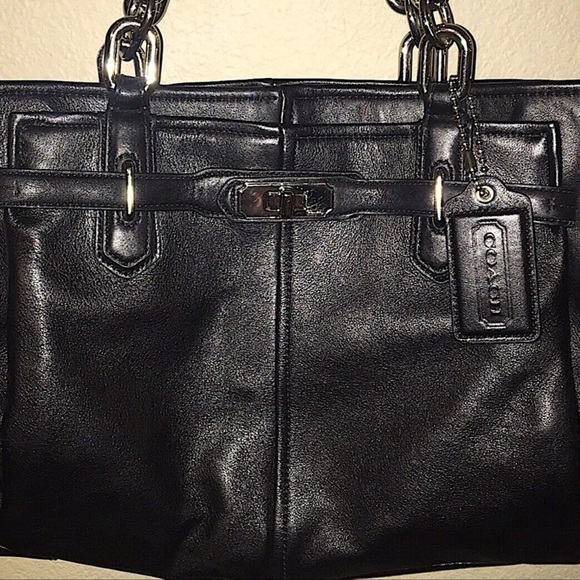 Last Chance 🔥 Coach Chelsea Jayden Carryall - Picture 3 of 5